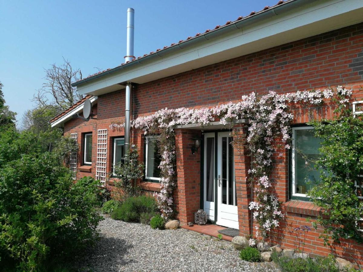 Ferienhaus Extrazeit_Urlaub Hasselberg  Eksteriør billede